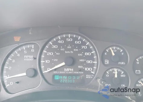 2000 Chevrolet Silverado 1500 Ls z USA, uszkodzony, nr VIN 2GCEC19T5Y1171407